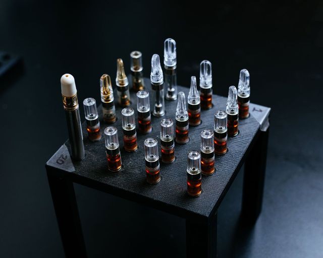 Desktop Pneumatic 100 Needle Filling Machine